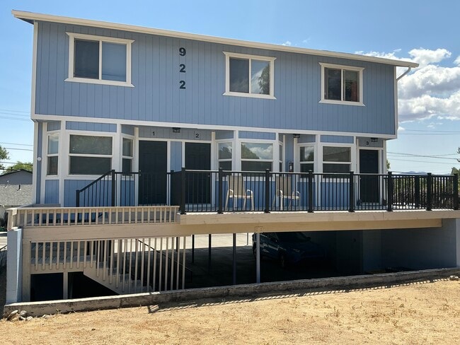 Photo - 922 Plumas St Unit 2