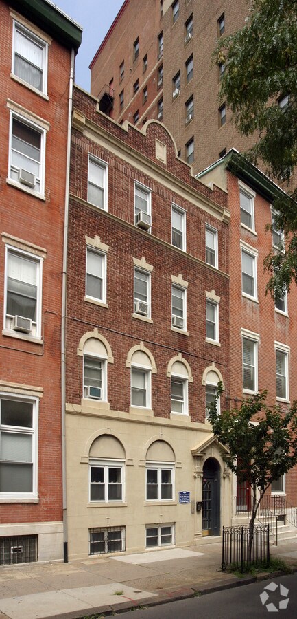 Photo - 1307-1309 Spruce St