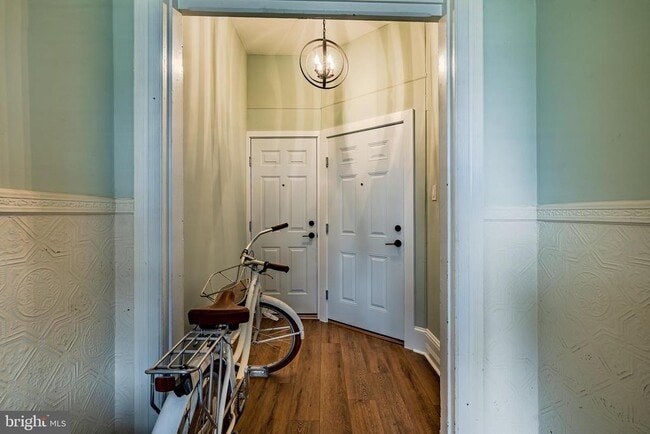 Photo - 144 Gay St
