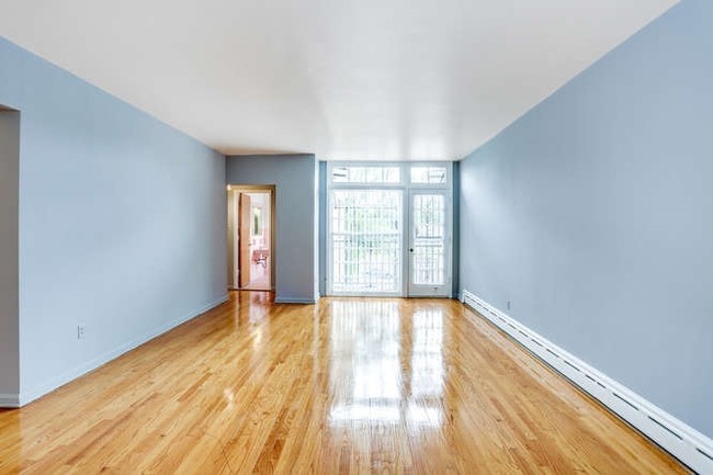 Photo - 255-265 Merton Rd