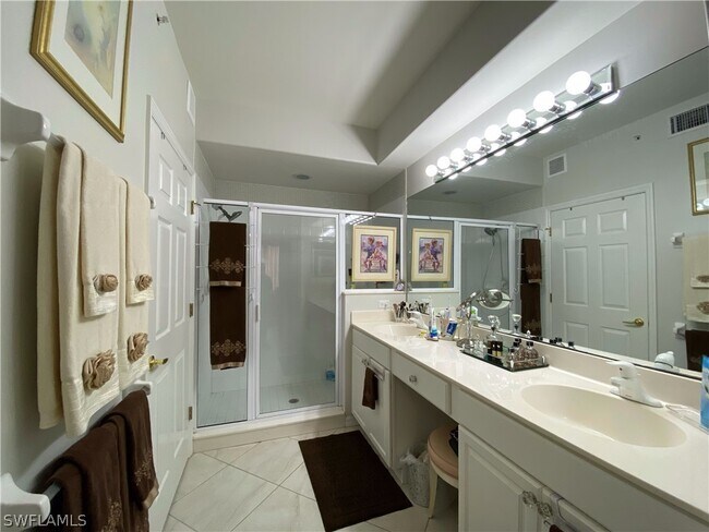 Photo - 1455 Tiffany Ln Unidad 107