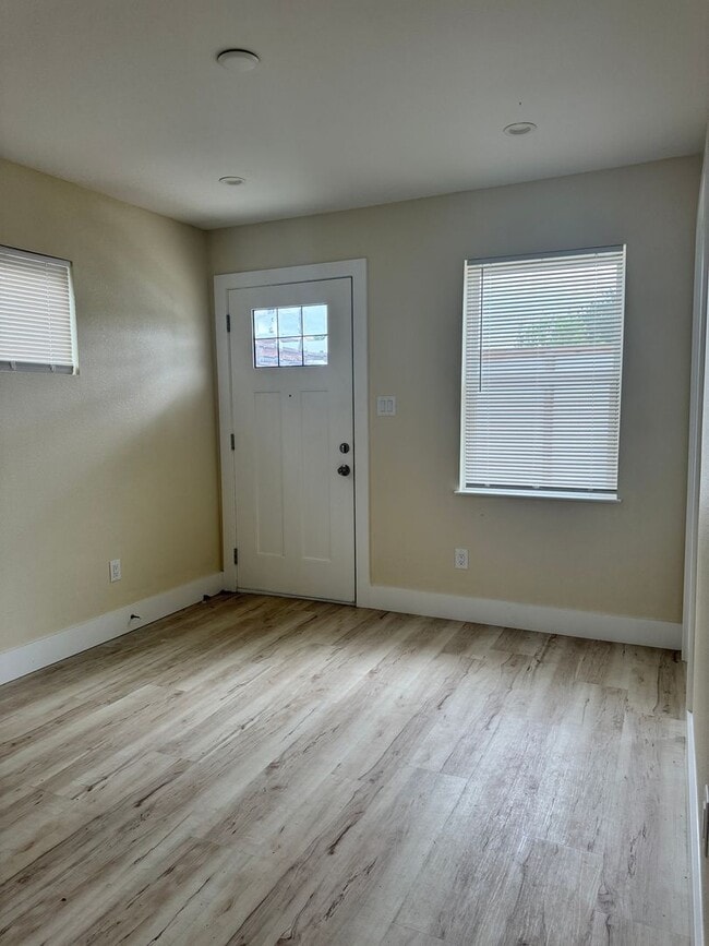 Photo - 7316 LaSalette St.