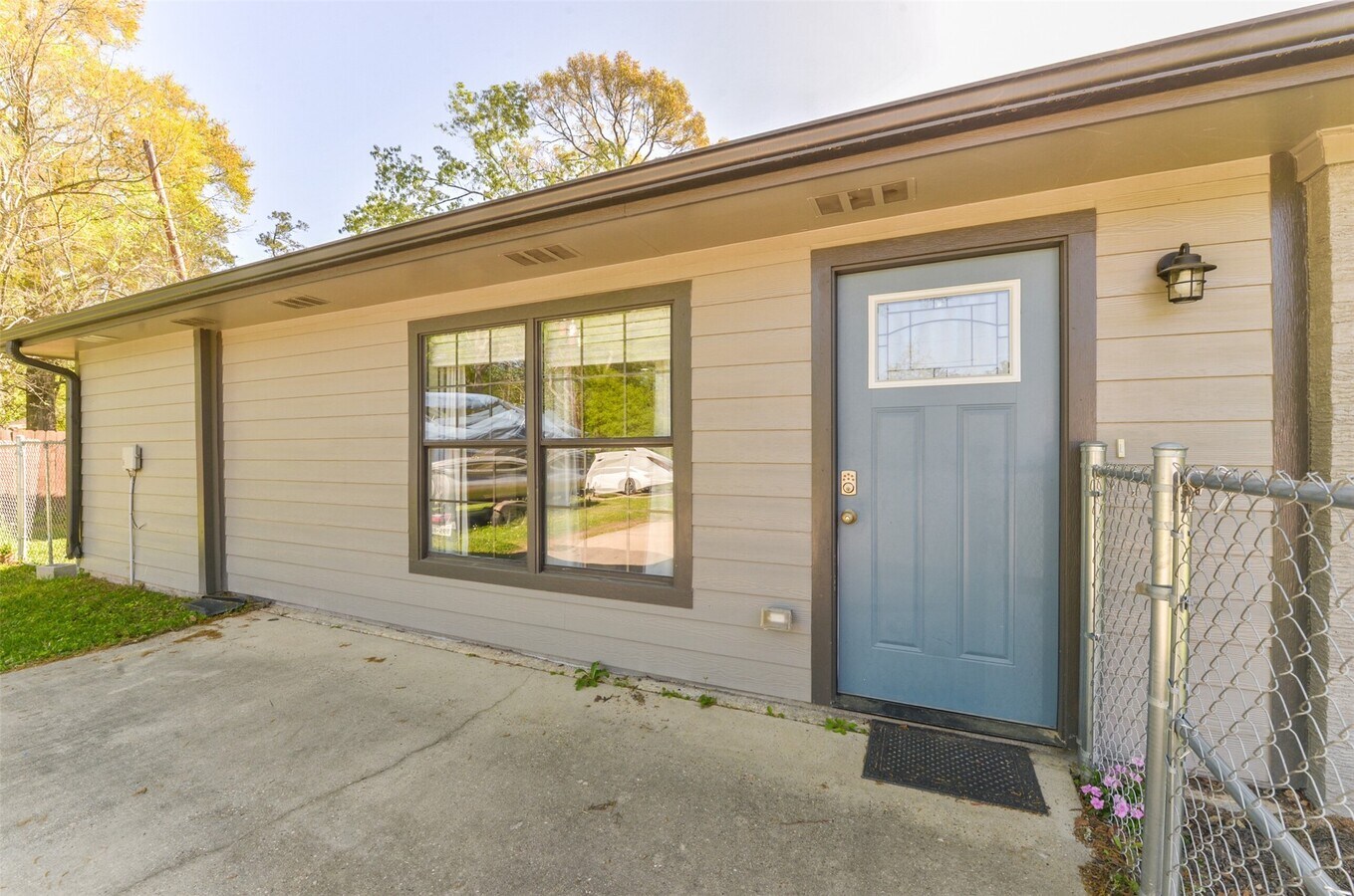 Photo - 503 Hortense St
