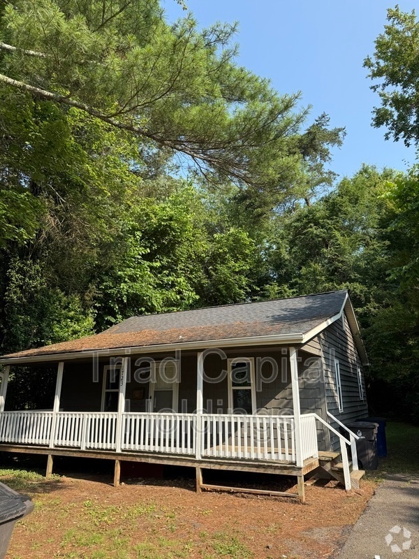 Building Photo - 1723 Waughtown St Rental