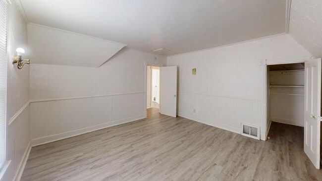 Photo - 1204 2nd St NW