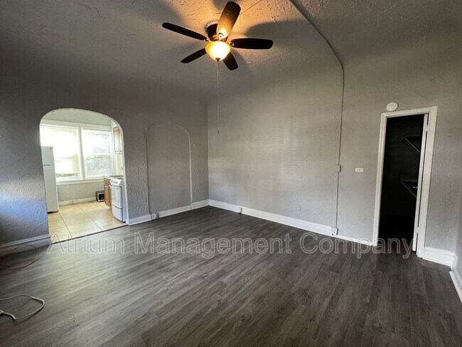 Photo - 408 W Howry Ave Unit 5