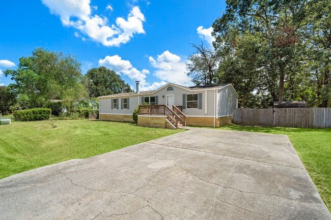 Photo - 16482 Pisces Rd