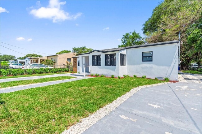 Photo - 1121 NW 57th St