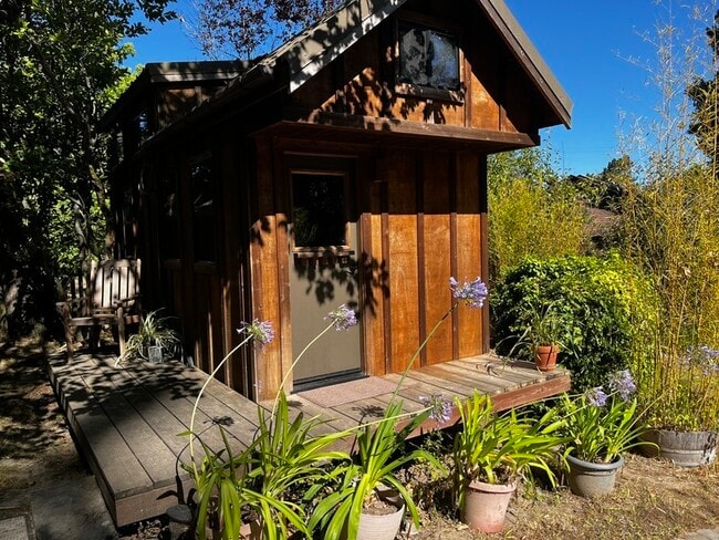 Photo - 171 Gold Ridge Rd