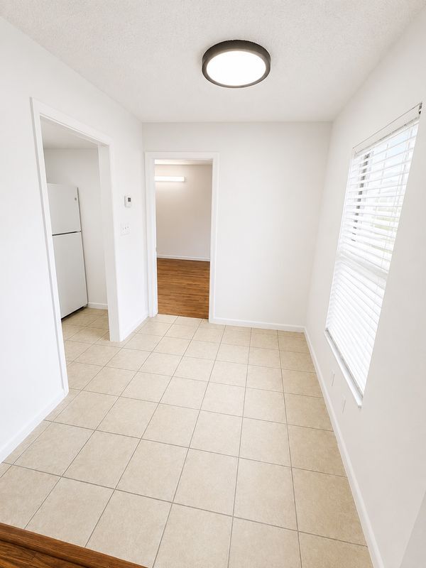 Photo - 1745-1745 NE 2ND STREET, 2 Unidad 2