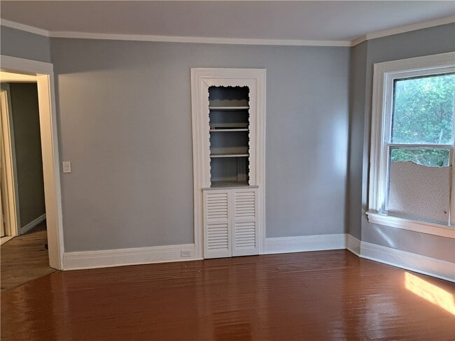 Photo - 306 Garson Ave