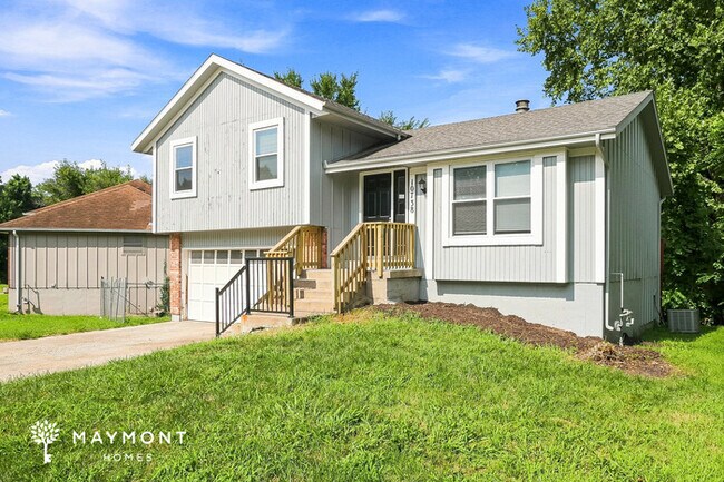 Photo - 10738 Stark Ave