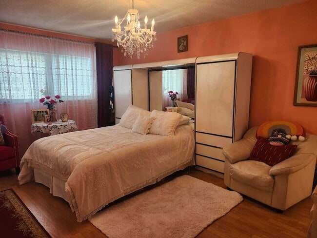 Photo - 2400 NE 1st Ln Unit 2060