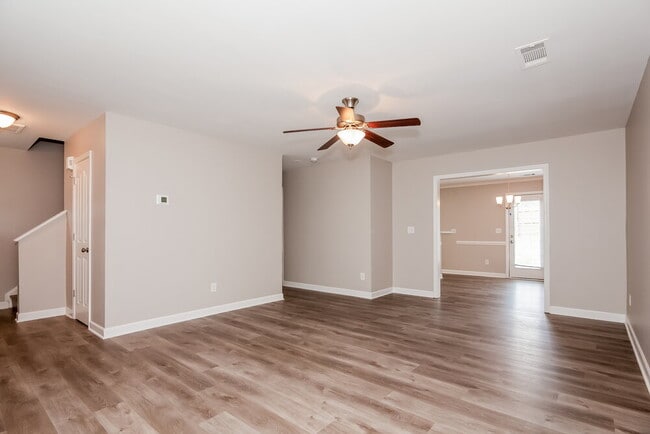 Photo - 4709 Brewer Dr