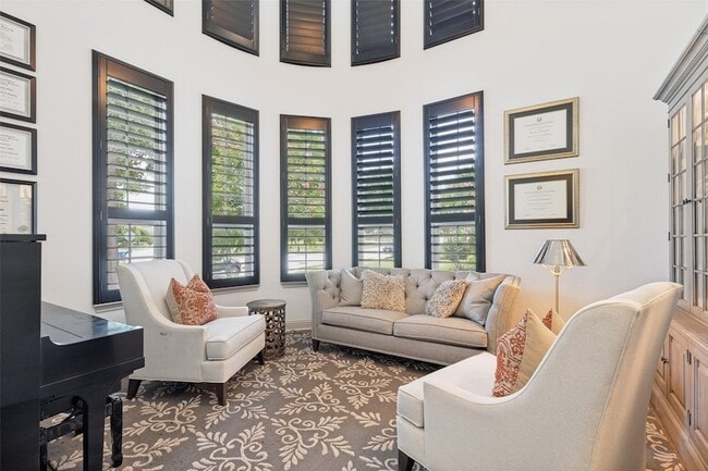 Photo - 2901 Merryglen Ln