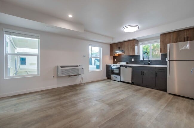 Photo - Le Jaime- Newly Renovated Living in the Heart of Clairemont