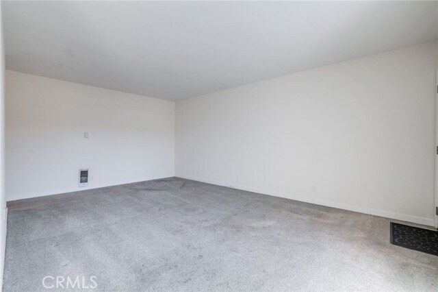 Photo - 528 Cedar Ave Unit 3D