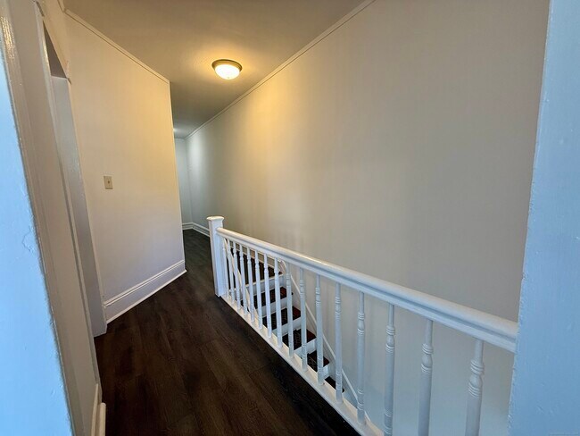 Photo - 519 Brooks St