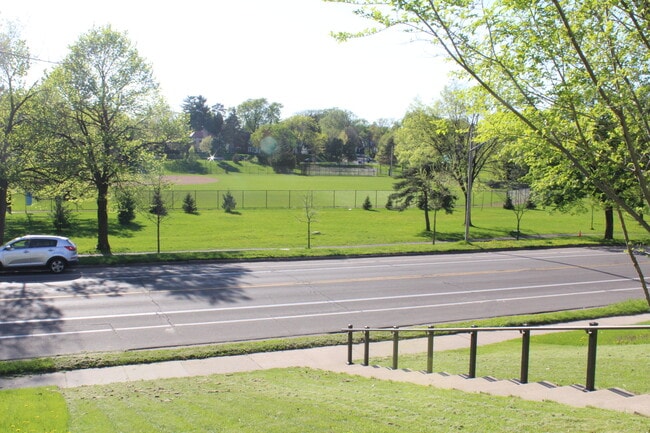 View - 5331 Portland Ave Unit 5331