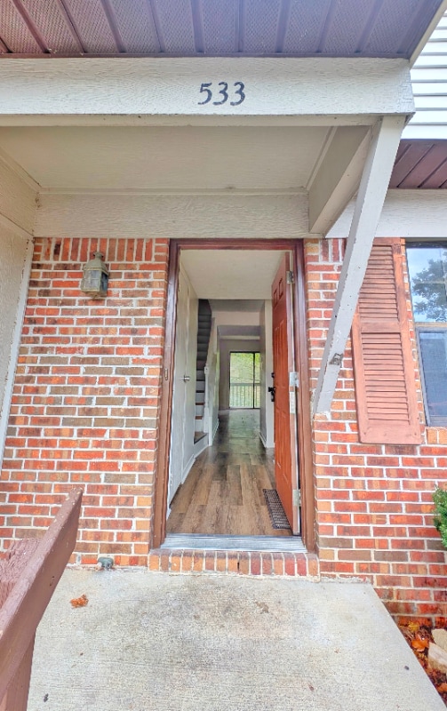 Photo - 533 E Graham Pl