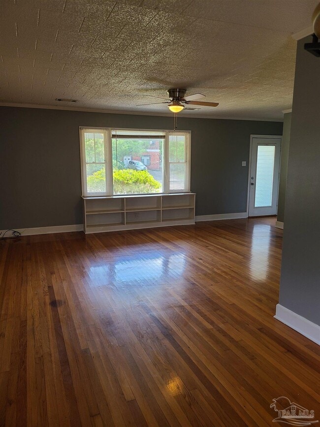 Photo - 1821 W Gregory St