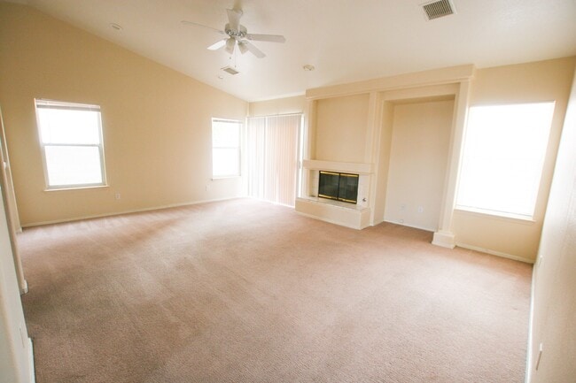 Photo - 1517 Glenrosa Dr