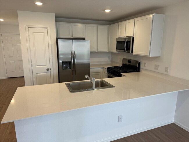 Photo - 27006 Breakaway Ln