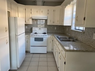 Kitchen-granite counter - 811 W Los Tesoros Dr Unit 2