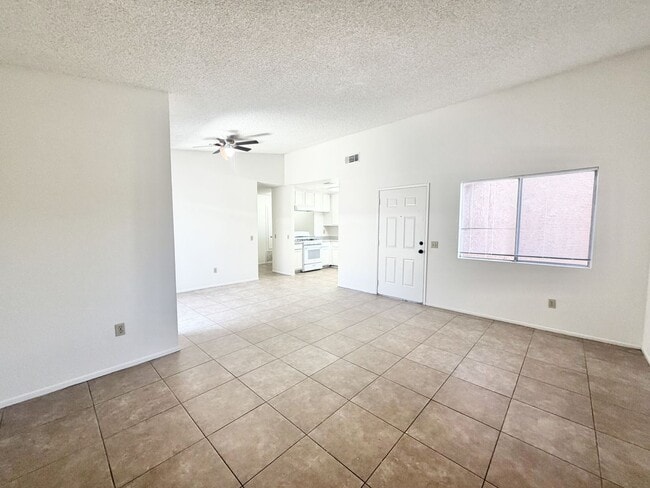 Photo - COMING SOON!! 3 BEDROOM / 2 BATHROOM Apartment in Cathedral City Unit B
