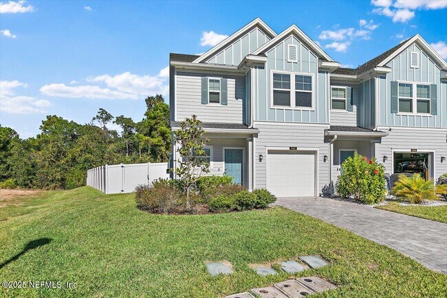 Photo - 262 Boracay Cir