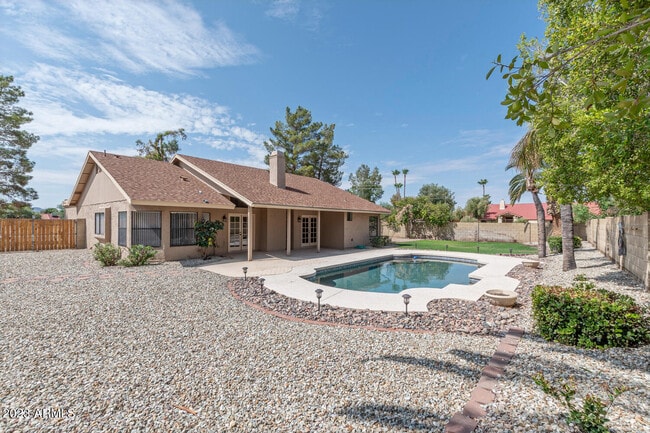 Photo - 4402 E Beverly Ln