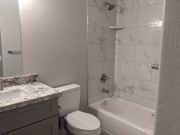 Photo - 1851 N Center Ave