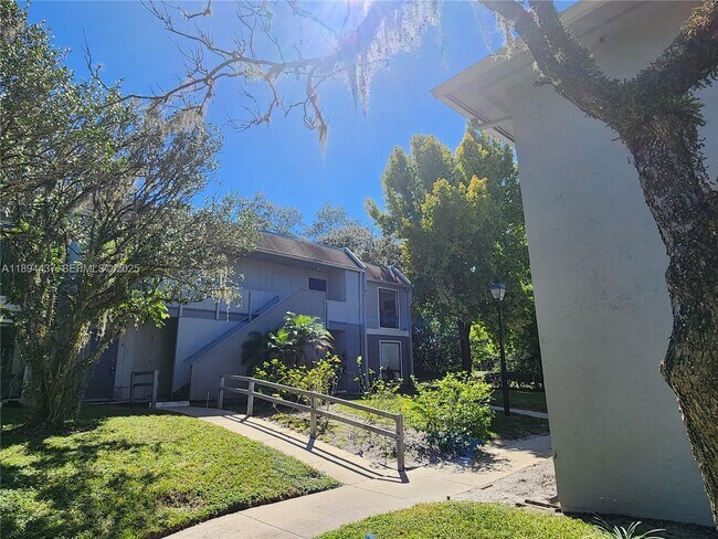 Photo - 10 Sheoah Blvd Unit 8