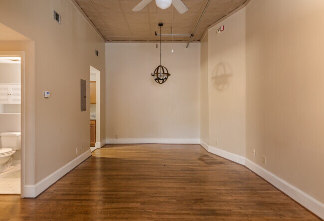 Photo - 145 South St