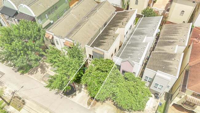 Building Photo - 1410 Knox St