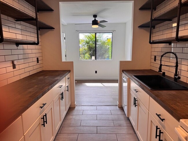 Photo - Ground Floor Corner Unit in Desirable Hidden Valley Estates! Unit 19D