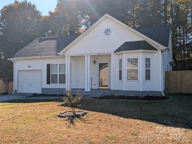 Photo - 152 Everett Park Dr