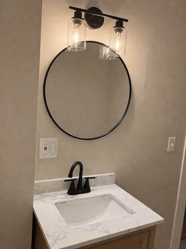 Photo - 217 Alexander St Unit 217-3