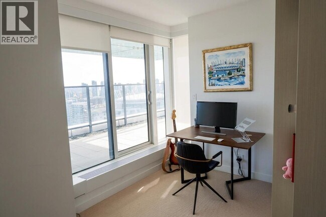 777 Richards St Unit 3801