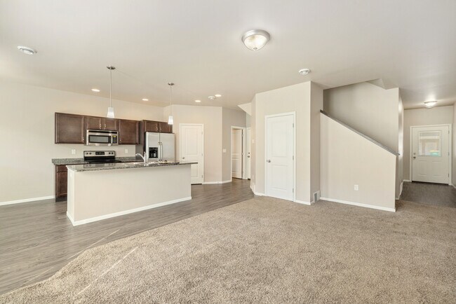 Shadow Wood Townhomes