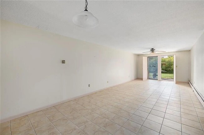 Photo - 510 Child St