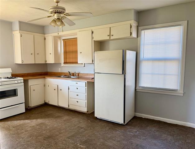 Photo - 1909 Jameson St