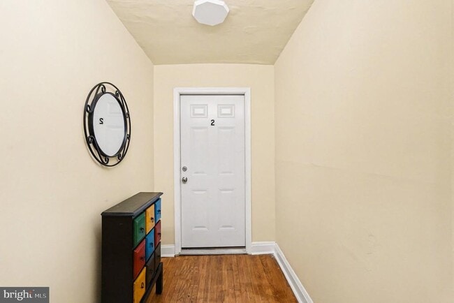 Photo - 338 N Charles St