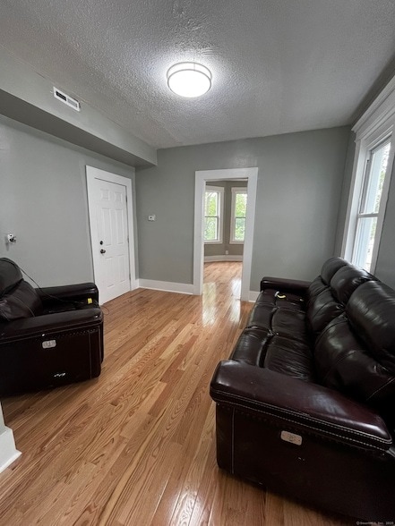 Photo - 11 Truman St Unidad 3