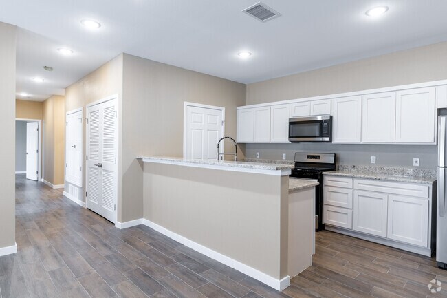 3BR, 2BA - 1,368SF - Kitchen