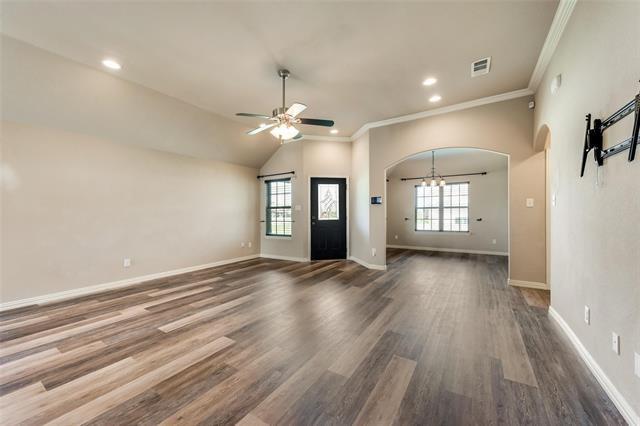 Photo - 200 Irick Ct