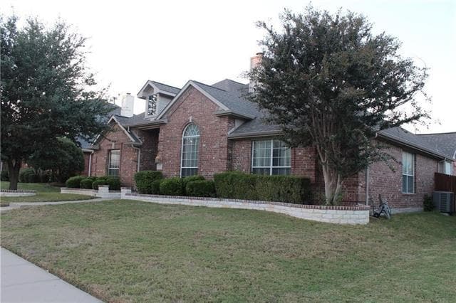 2521 Frosted Grn Ln  