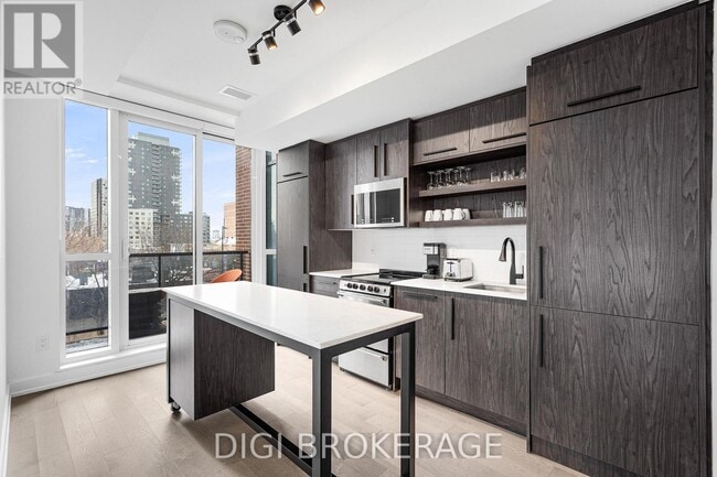 Photo - 560 Rideau St Unité 303