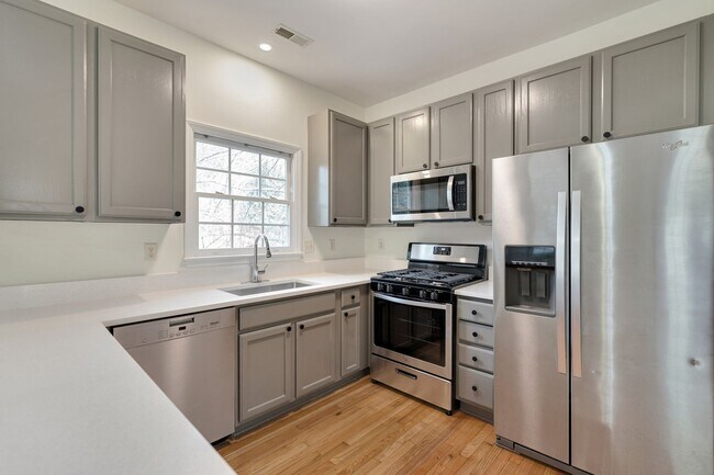 Photo - Renovated 4 bed/2.5 bath in Chapel Hill/Carrboro city school district!