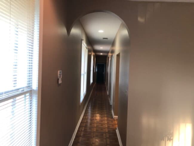 Photo - 1102 College St